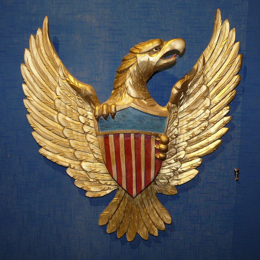 American-Carved-Gilt-wood-Eagle